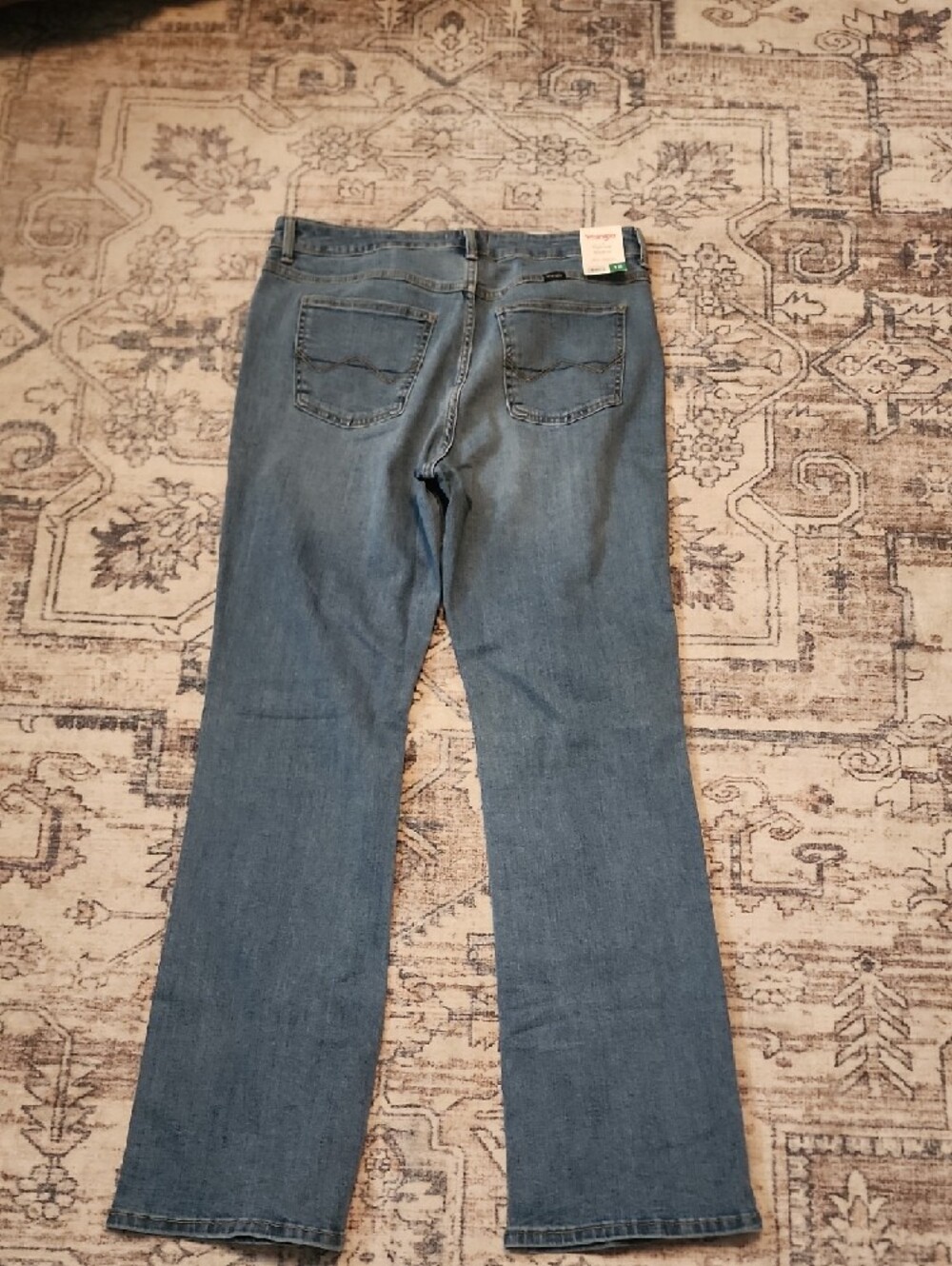 New Wrangler Women's Size 12 Blue Jeans High-rise Bootcut NWT - Picture 3 of 5